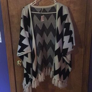 UPDATED PICS! Black and White Poncho